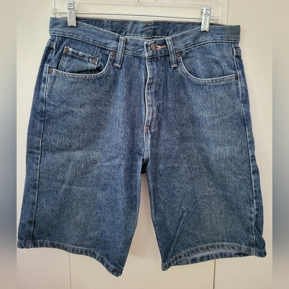 Wrangler Blue Jean Shorts Mid-Thigh Sz 32 Reg - Picture 1 of 5